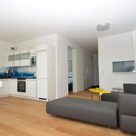 Ostseeresidenz - Penthouse 19 Mit Sauna, Balkon, Meerblick * Sassnitz